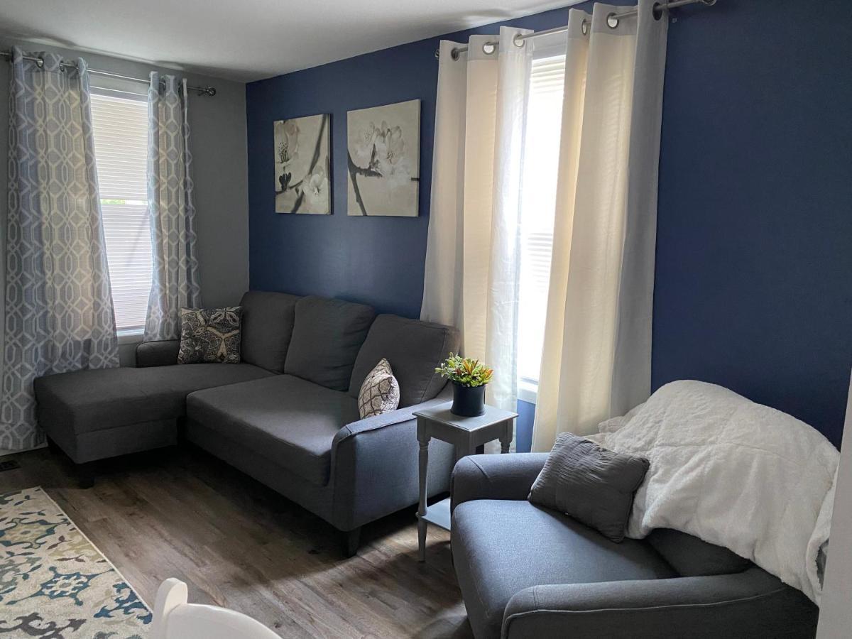 Cozy One Bedroom House Adrian Esterno foto