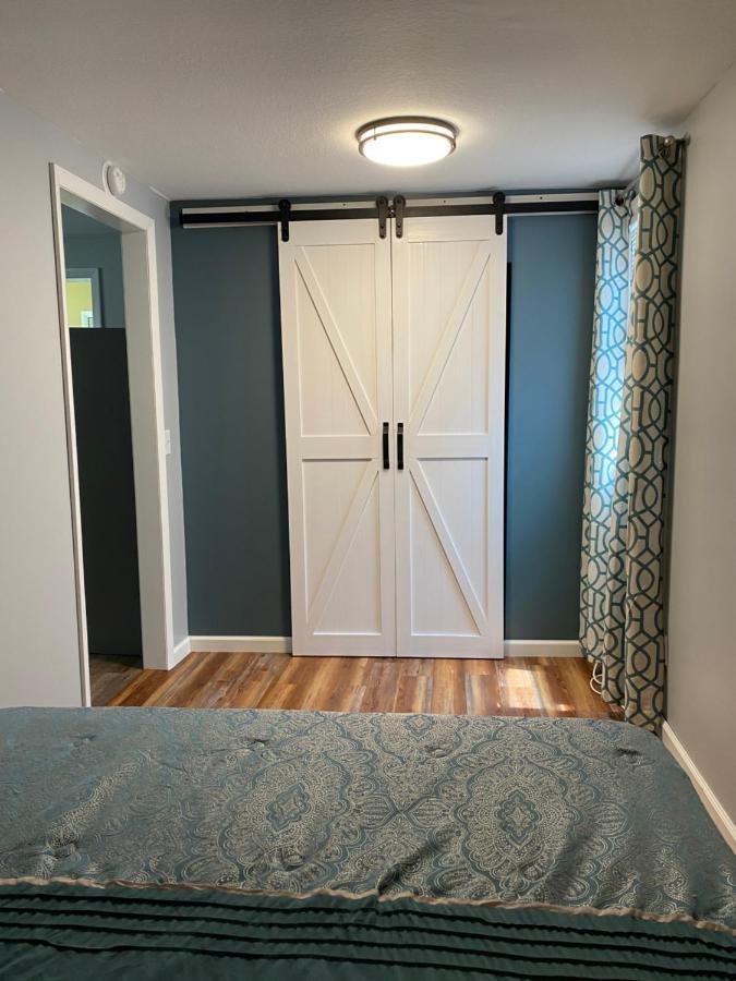 Cozy One Bedroom House Adrian Esterno foto